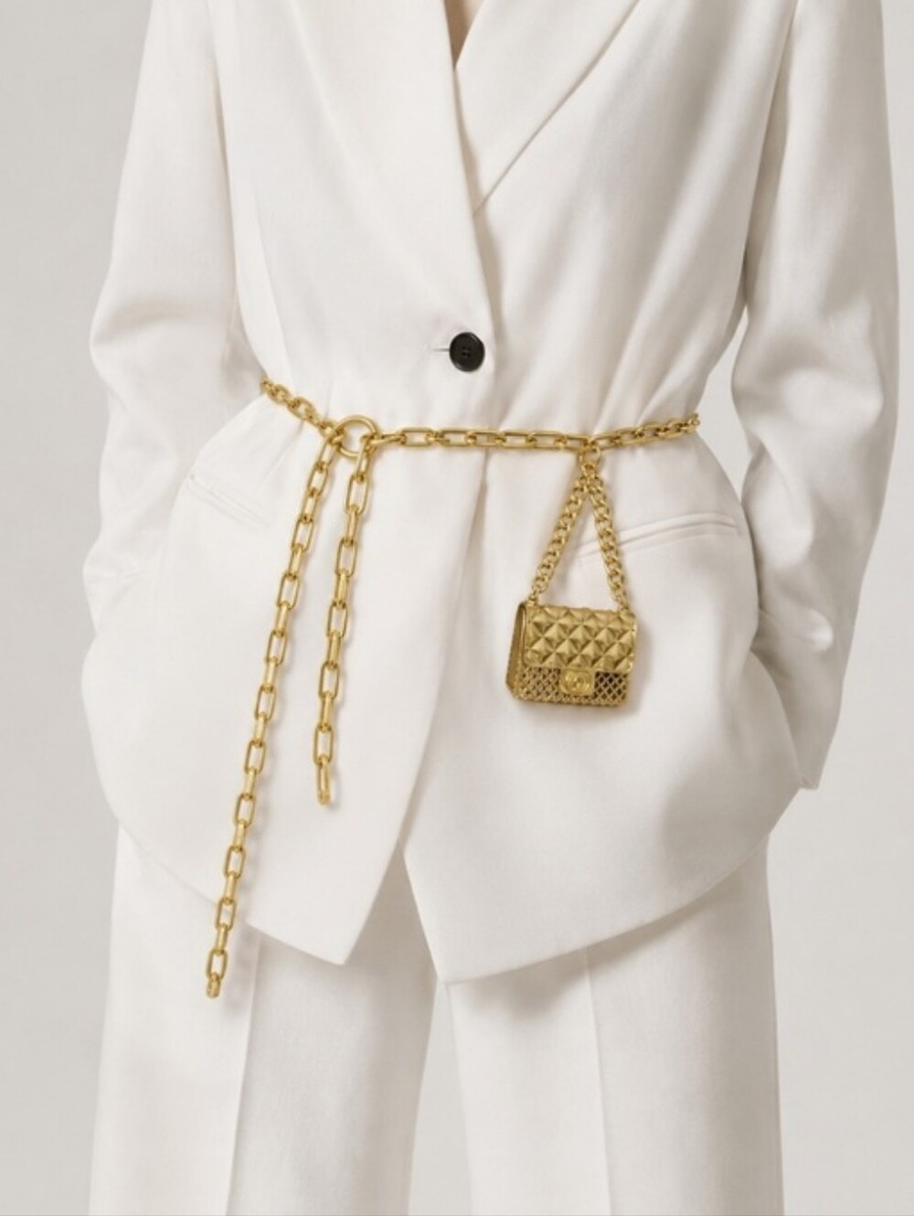 Luxury Gold Chain Belt with Mini Bag Charm Chic Waist Accessory